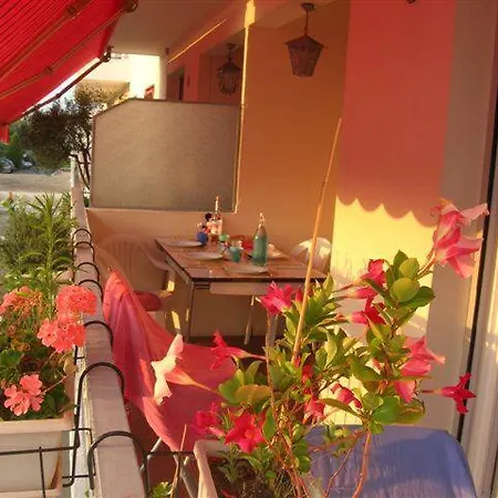 Apartment Bel Proche Climatisees Antibes